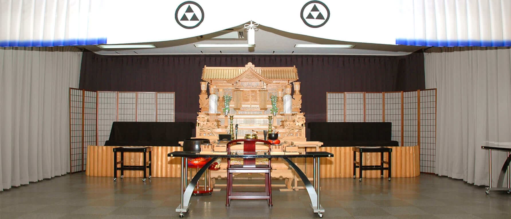 ホール
