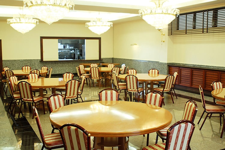 お斎会場