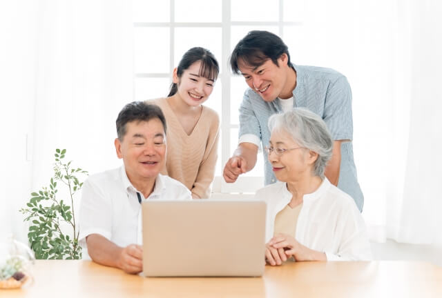 無料のエンディングノートの注意点